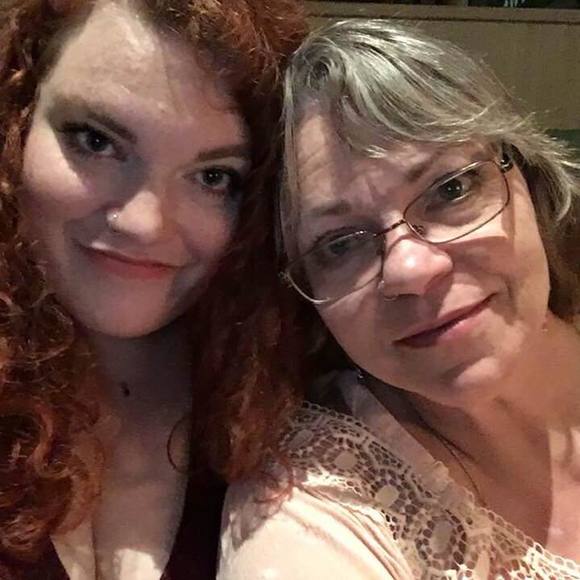 Meet your Posher, Tamara - Picture 1 of 1